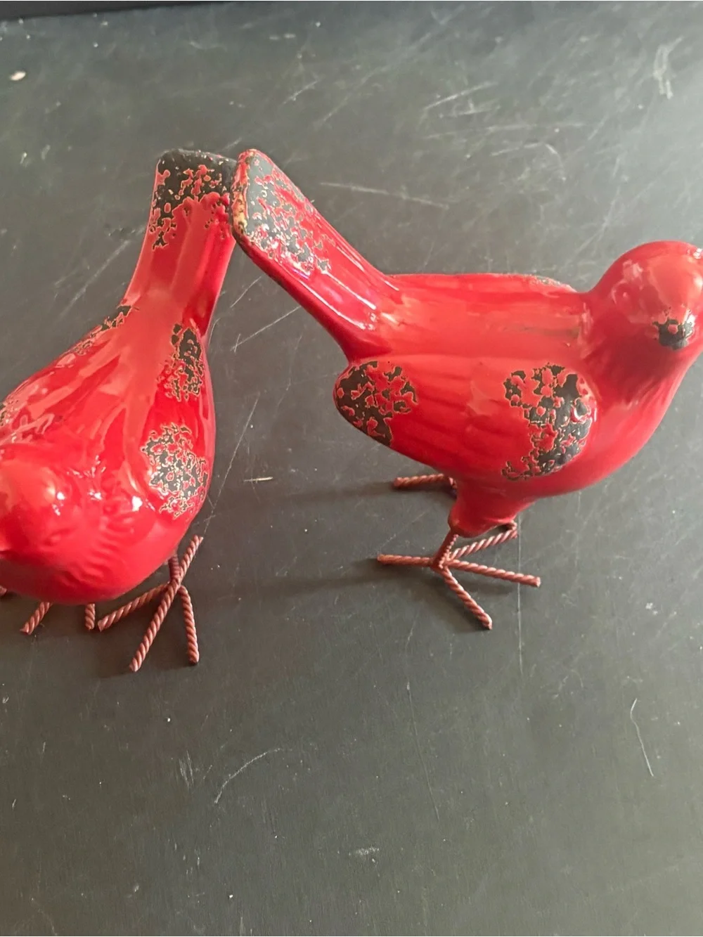 Distressed ceramic red/black bird figurines wire feet pair rustic farmhouse